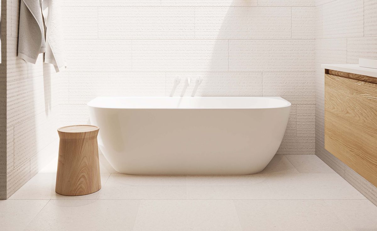 Oval Back-To-Wall Bath