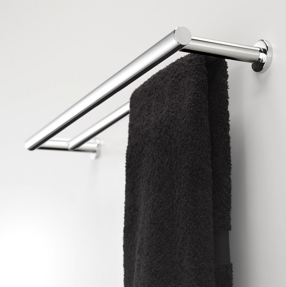 Cosmic Bracket Shelf Towel Rail 550 • Bath Co