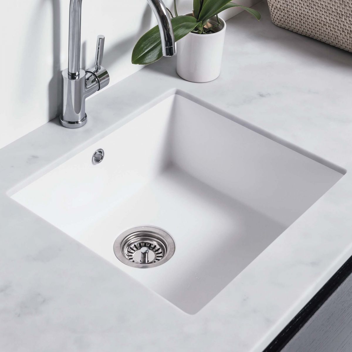 White Kordura Inset Laundry Sink